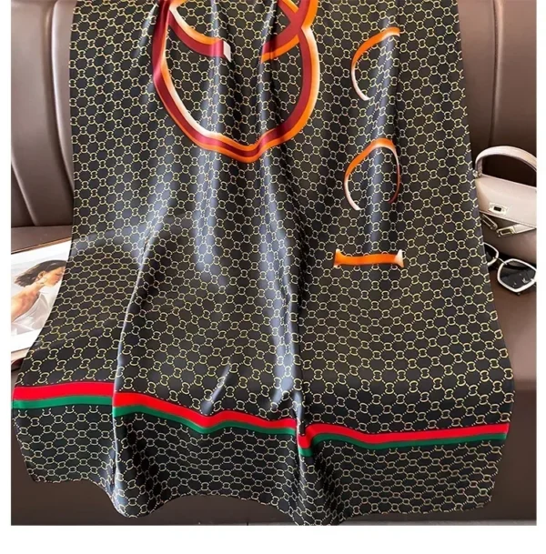 Châle arc-en-ciel à pois pour femmes, écharpe carrée, écharpe de sauna décorative, hijab populaire, marque de luxe. – Image 2