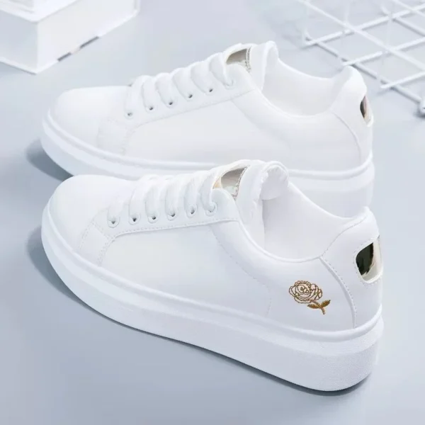 Chaussures de course blanches à lacets brodées de fleurs pour femmes, baskets décontractées respirantes, mode printemps et automne. – Image 2