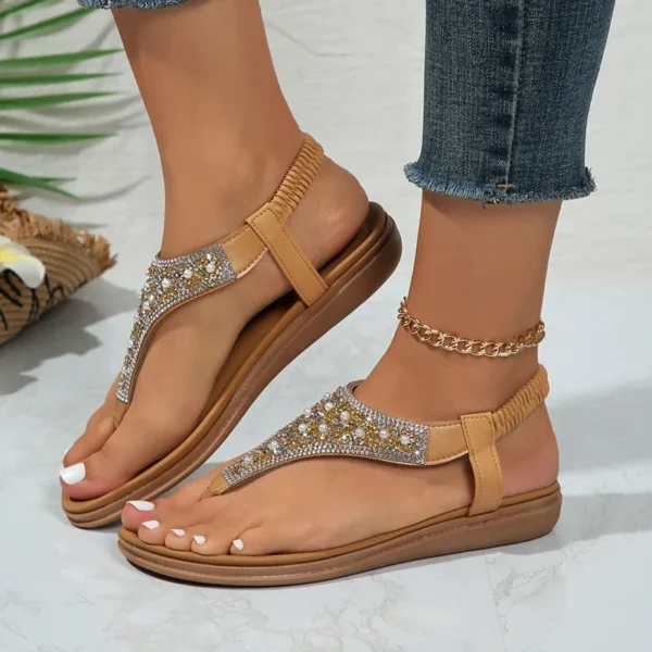 Sandales plates style bohème pour femme, chaussures de plage avec semelle coordonnante, brillantes, à la mode, collection été – Image 4