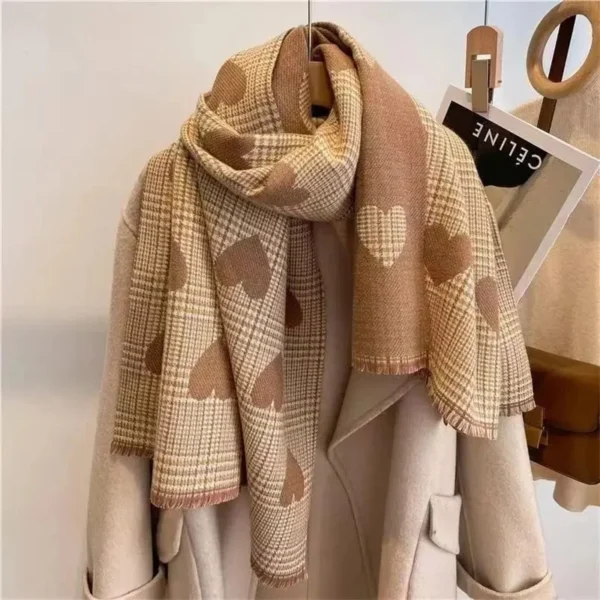 Écharpe en cachemire double face pour femme, cœur d'amour, longue écharpe épaisse pour femme, étole à carreaux, hijab chaud. – Image 6