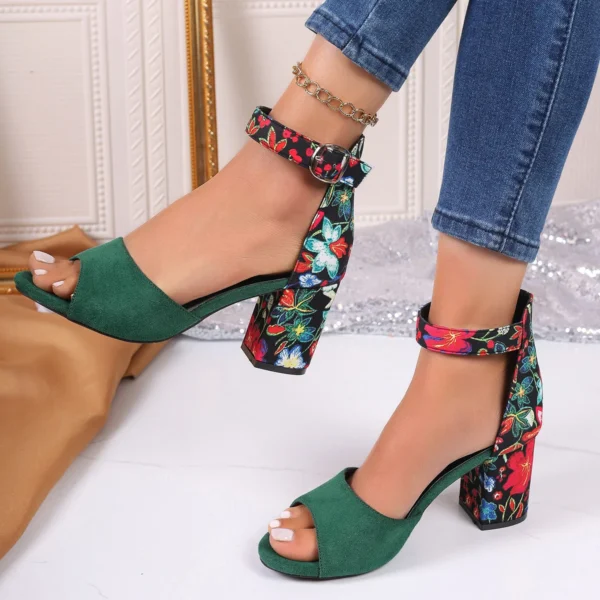 Sandales hautes, Talons carrés pour femmes, chaussures d'été vintage, imprimé fleuri. – Image 2