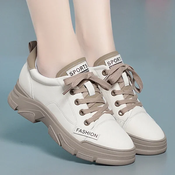 Chaussures de trekking en cuir souple non ald pour femmes, chaussures de sport à lacets, semelle optique, loisirs, planche à roulettes, nouveau, printemps, 2024