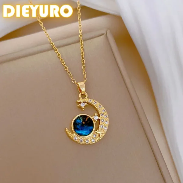DIEYURO SION L-Collier pendentif en acier inoxydable pour fille, ciel étoilé rêveur et lune, cadeau de bijoux fantaisie, nouvelle tendance, clavicule